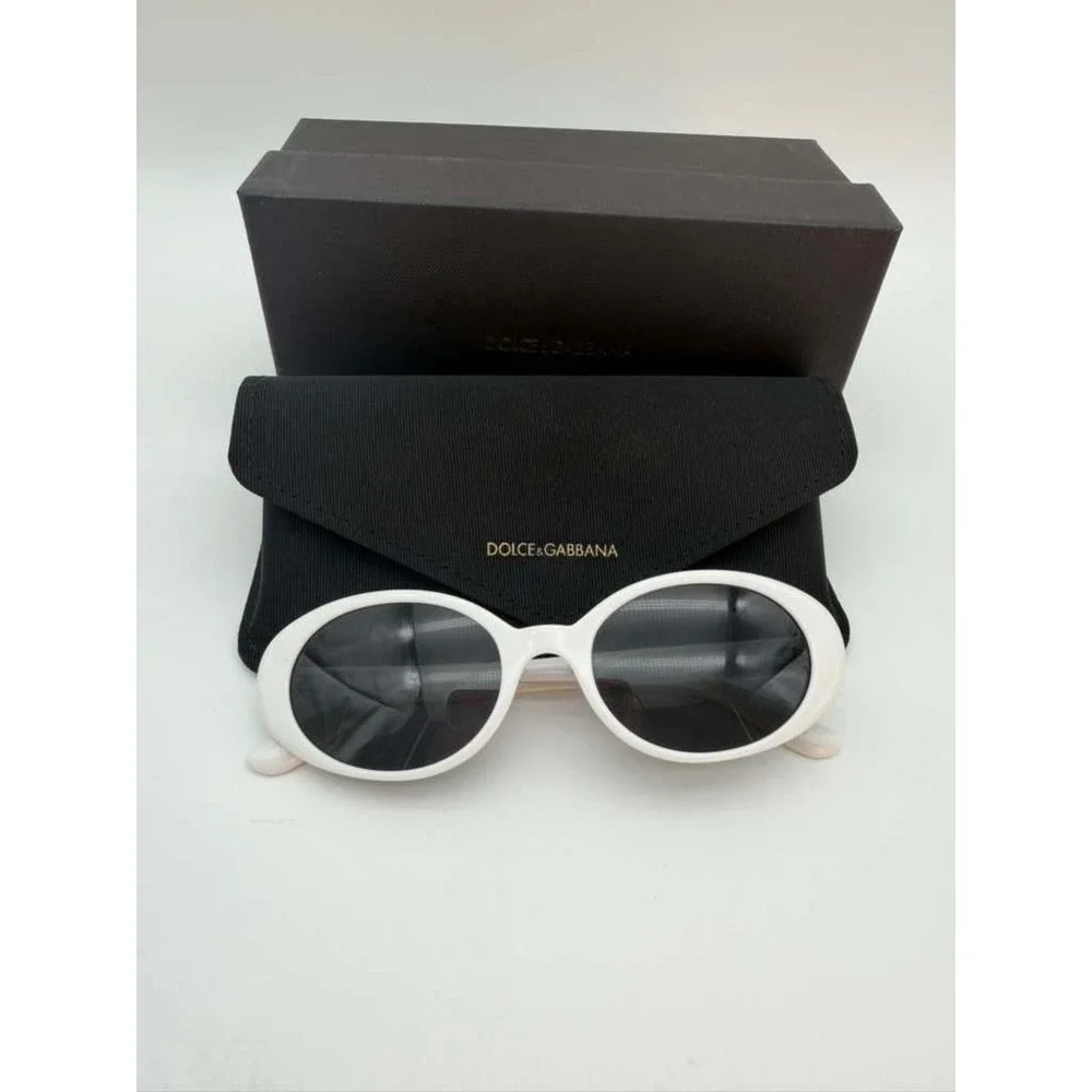 Dolce & Gabbana Oval White Sunglasses Black‎ Lens Authentic Luxury Full Set